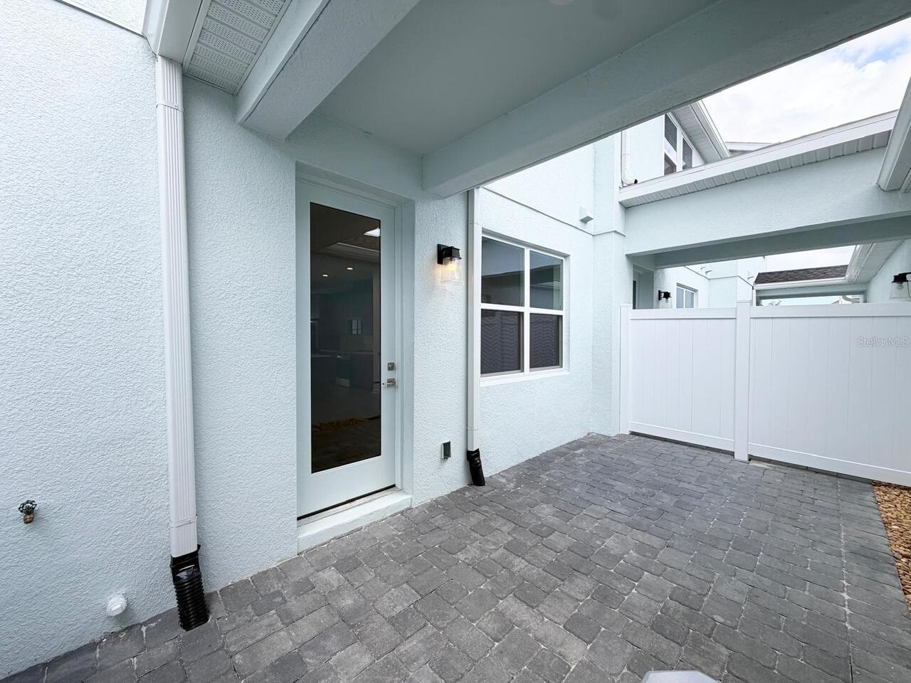 Listing Photo 17