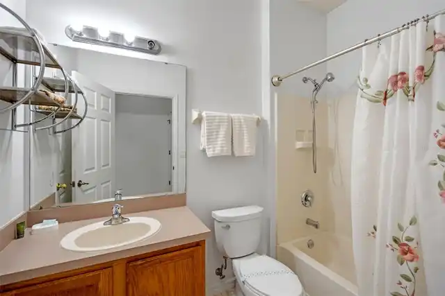 Listing Photo 23