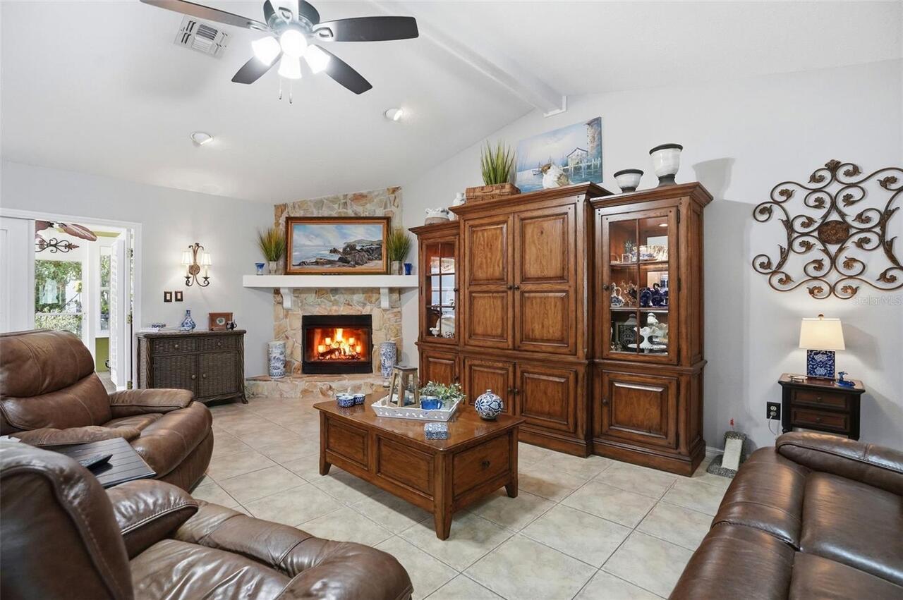 Listing Photo 15