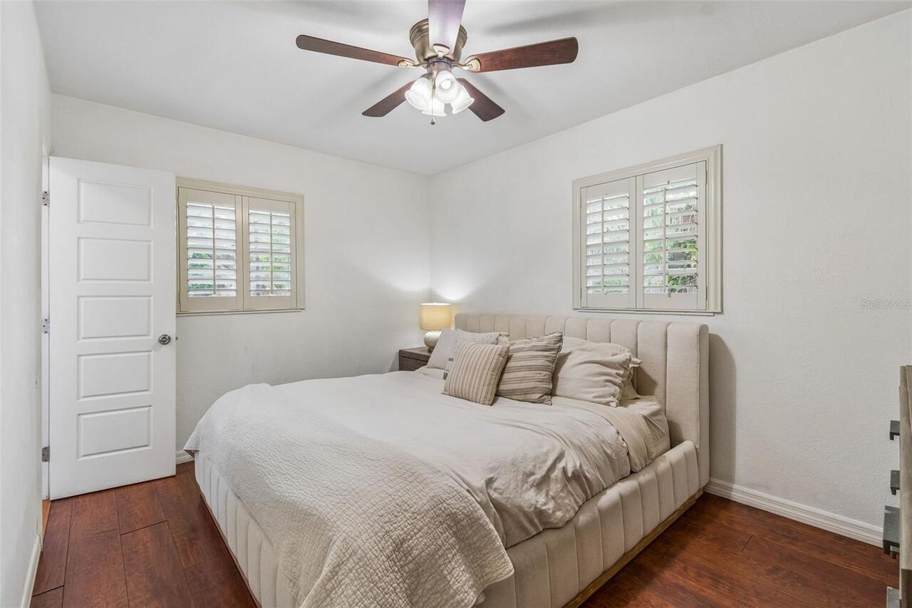 Listing Photo 17