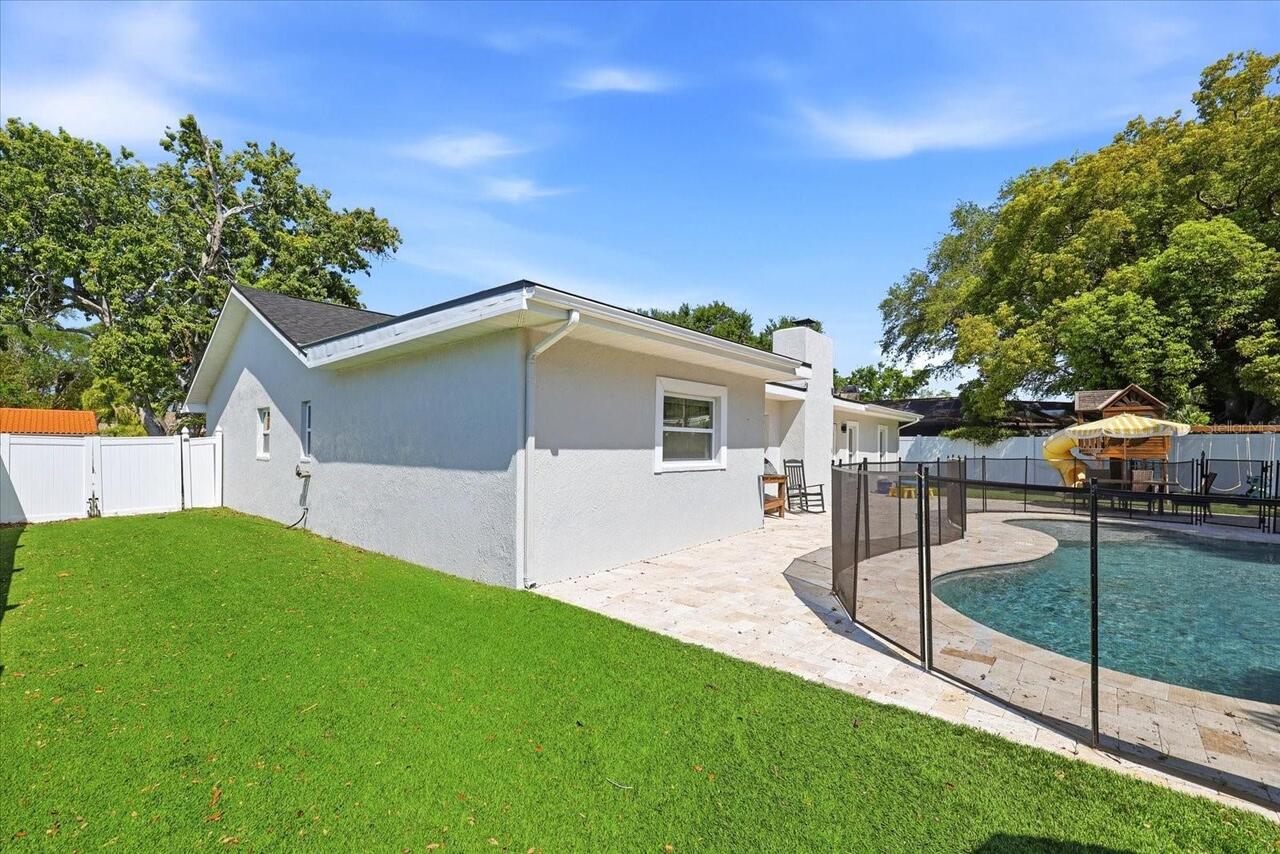 Listing Photo 44