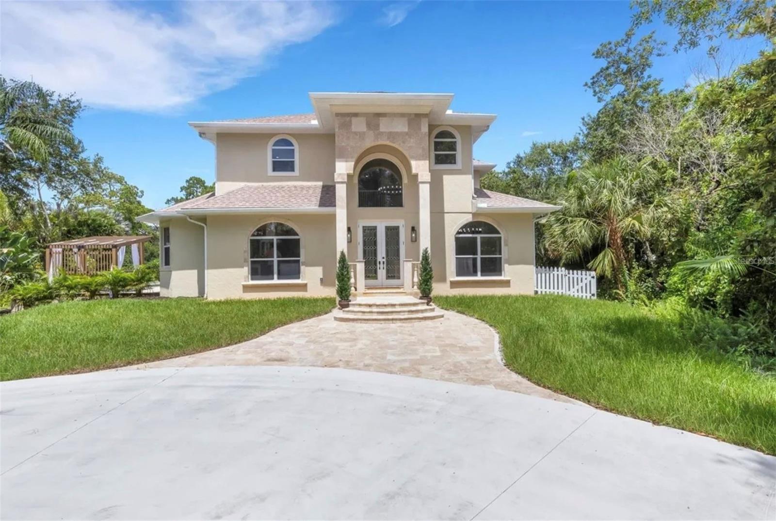 Sarasota Real Estate