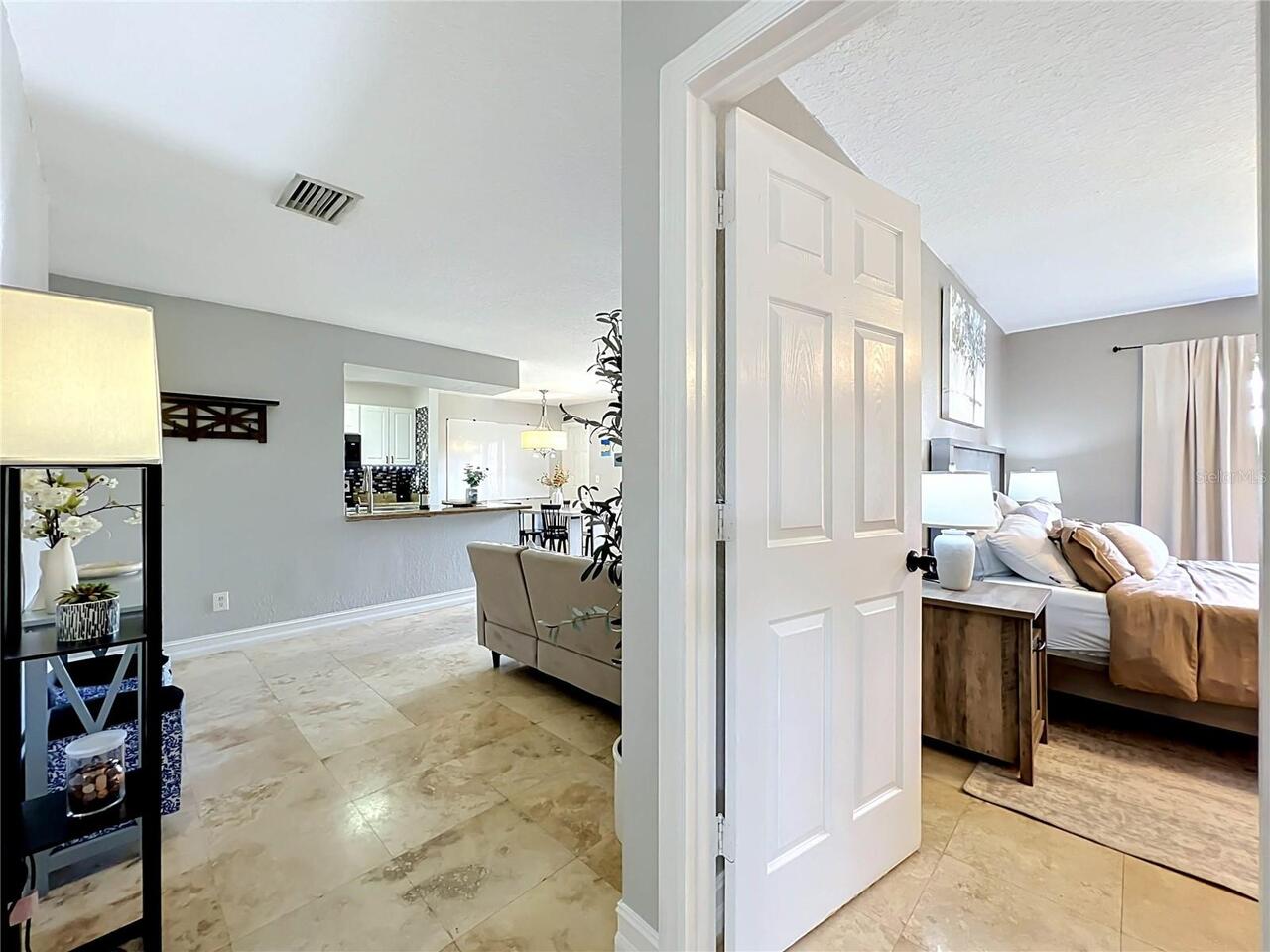Listing Photo 24