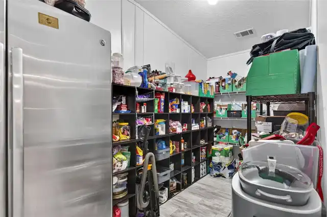 Listing Photo 28