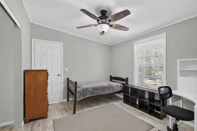 Listing Photo 33