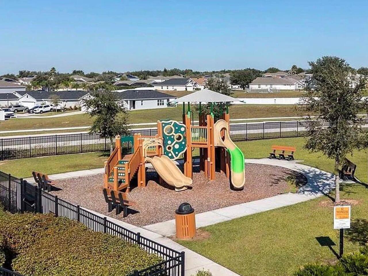 Listing Photo 18