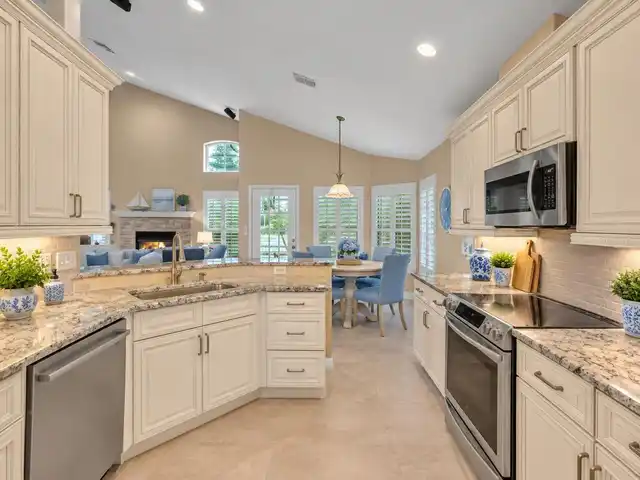 Listing Photo 13