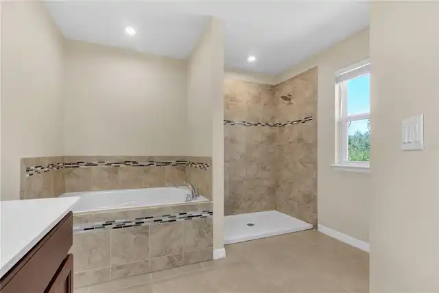 Listing Photo 39