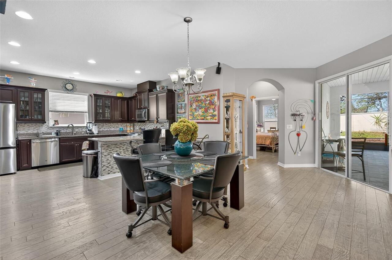 Listing Photo 19