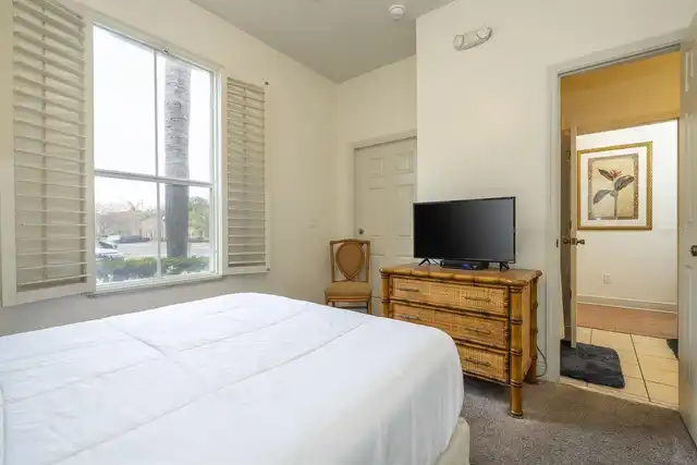 Listing Photo 28