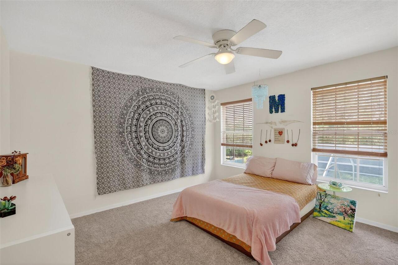 Listing Photo 32