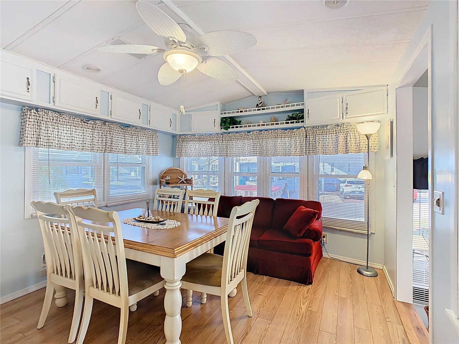 Listing Photo 15