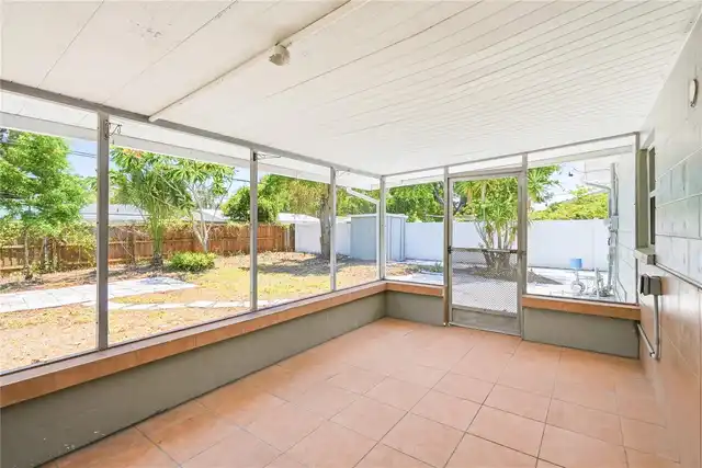 Listing Photo 23