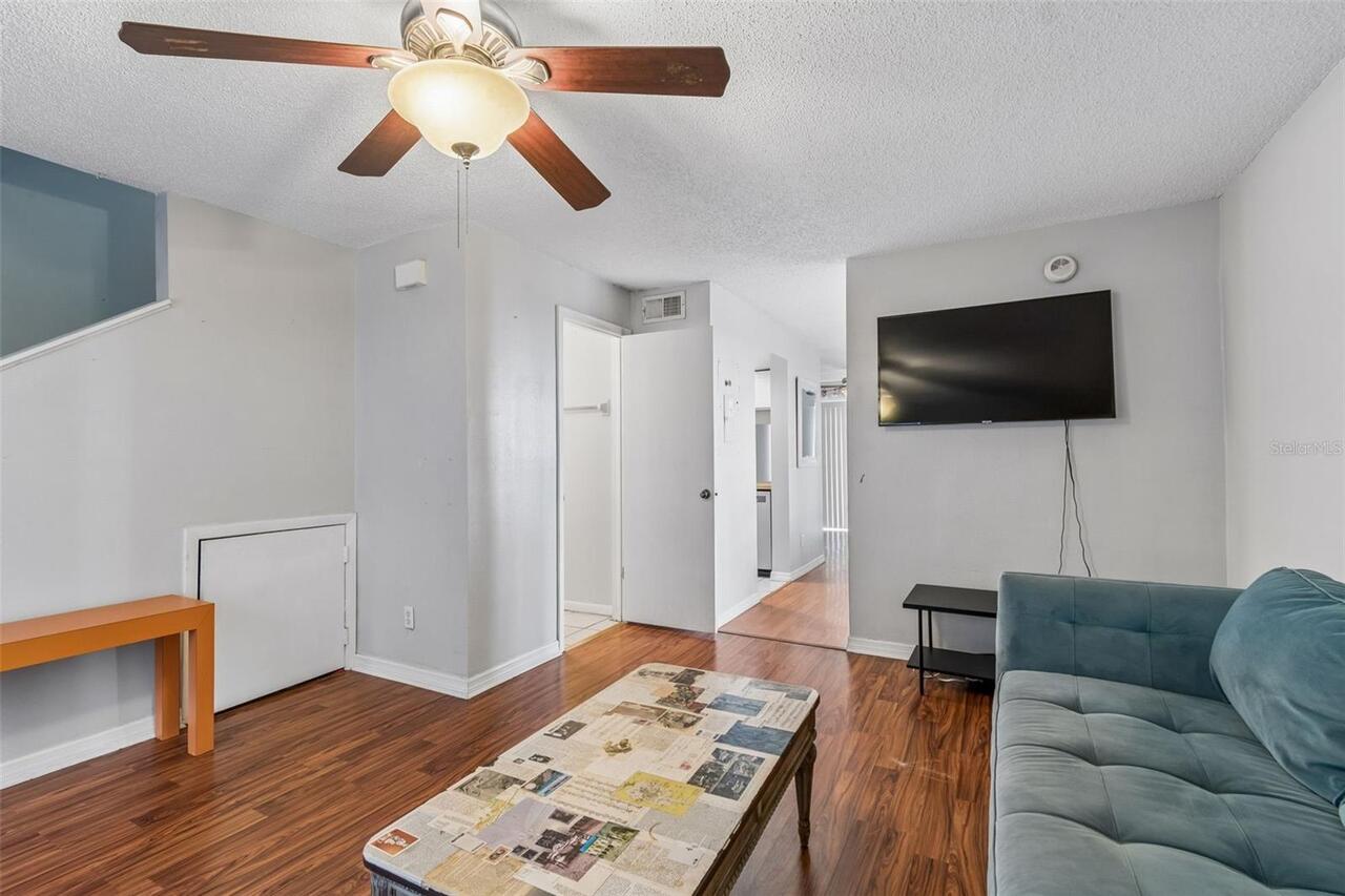 Listing Photo 7