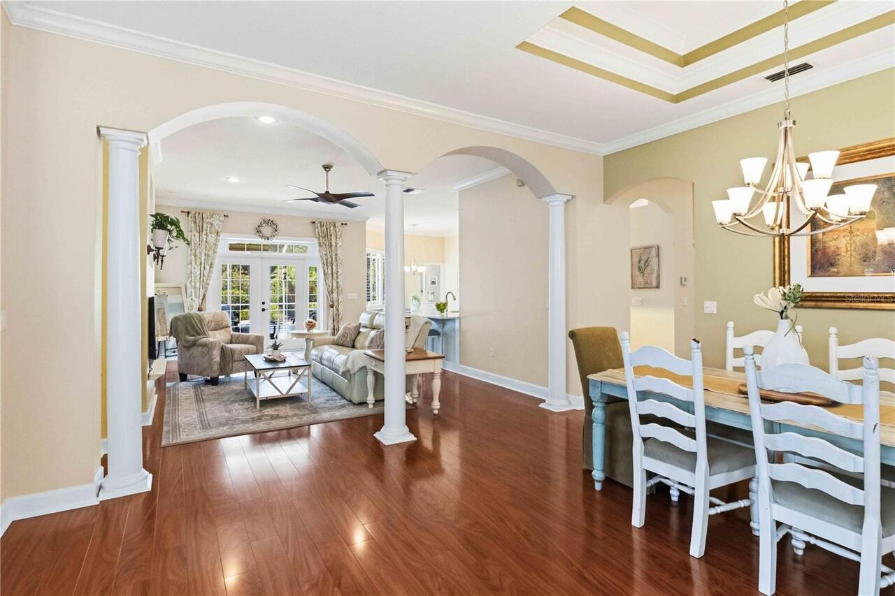 Listing Photo 8