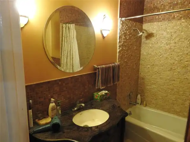 Listing Photo 20