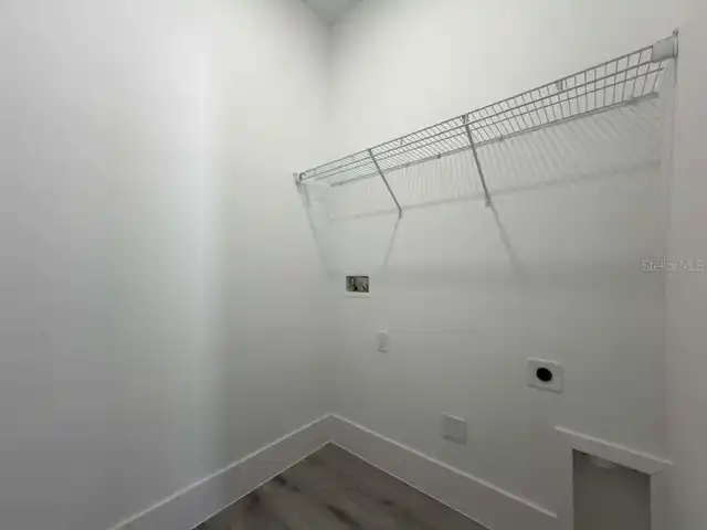 Listing Photo 38