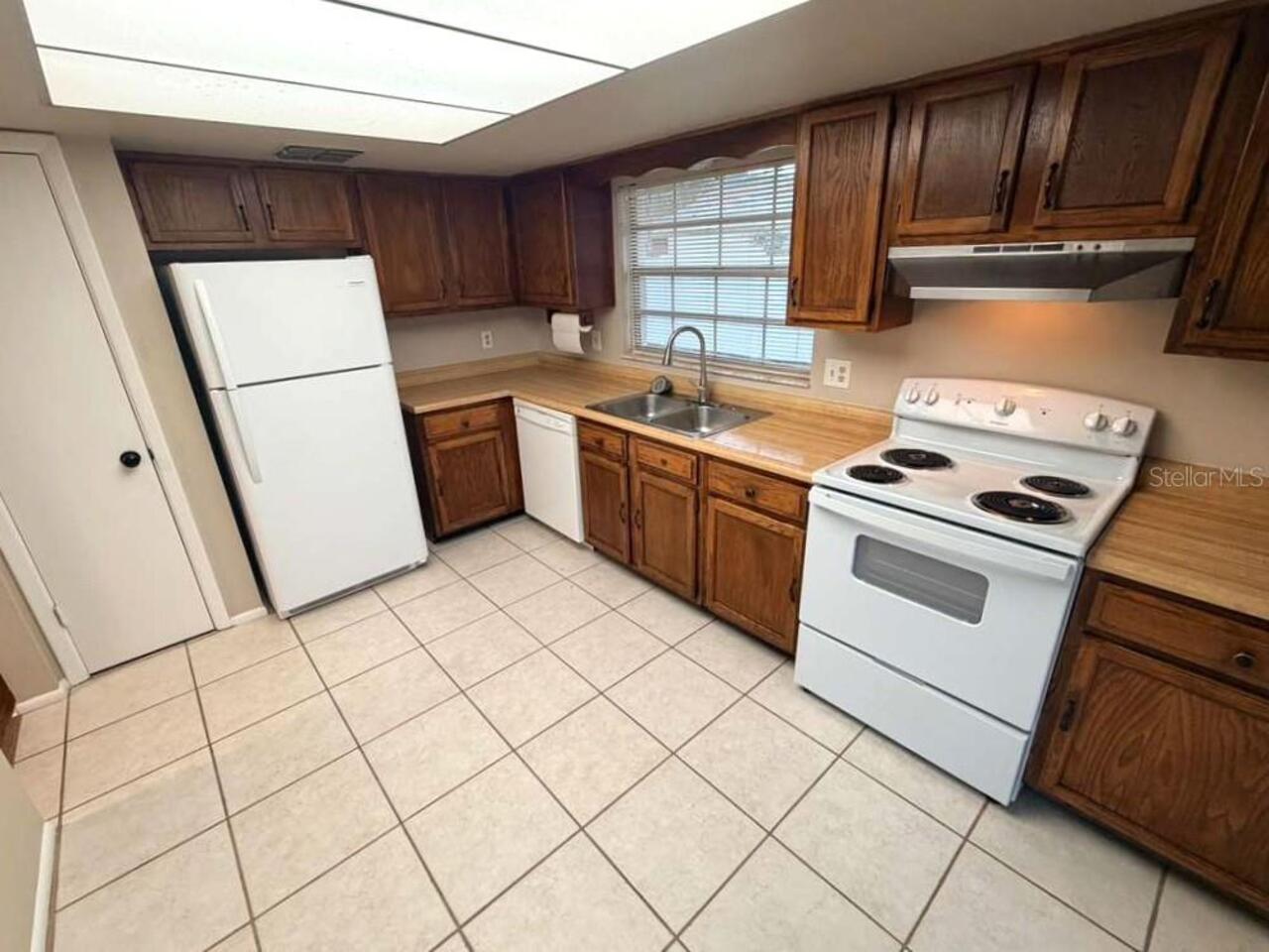 Listing Photo 7