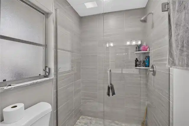 Listing Photo 21