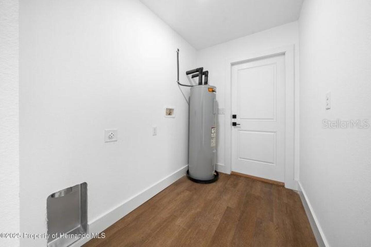 Listing Photo 13