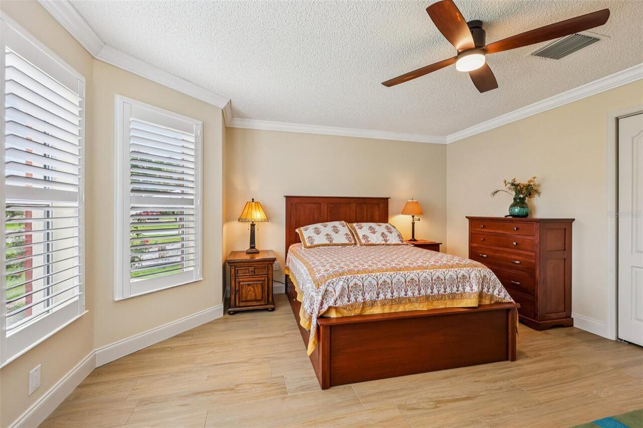Listing Photo 33