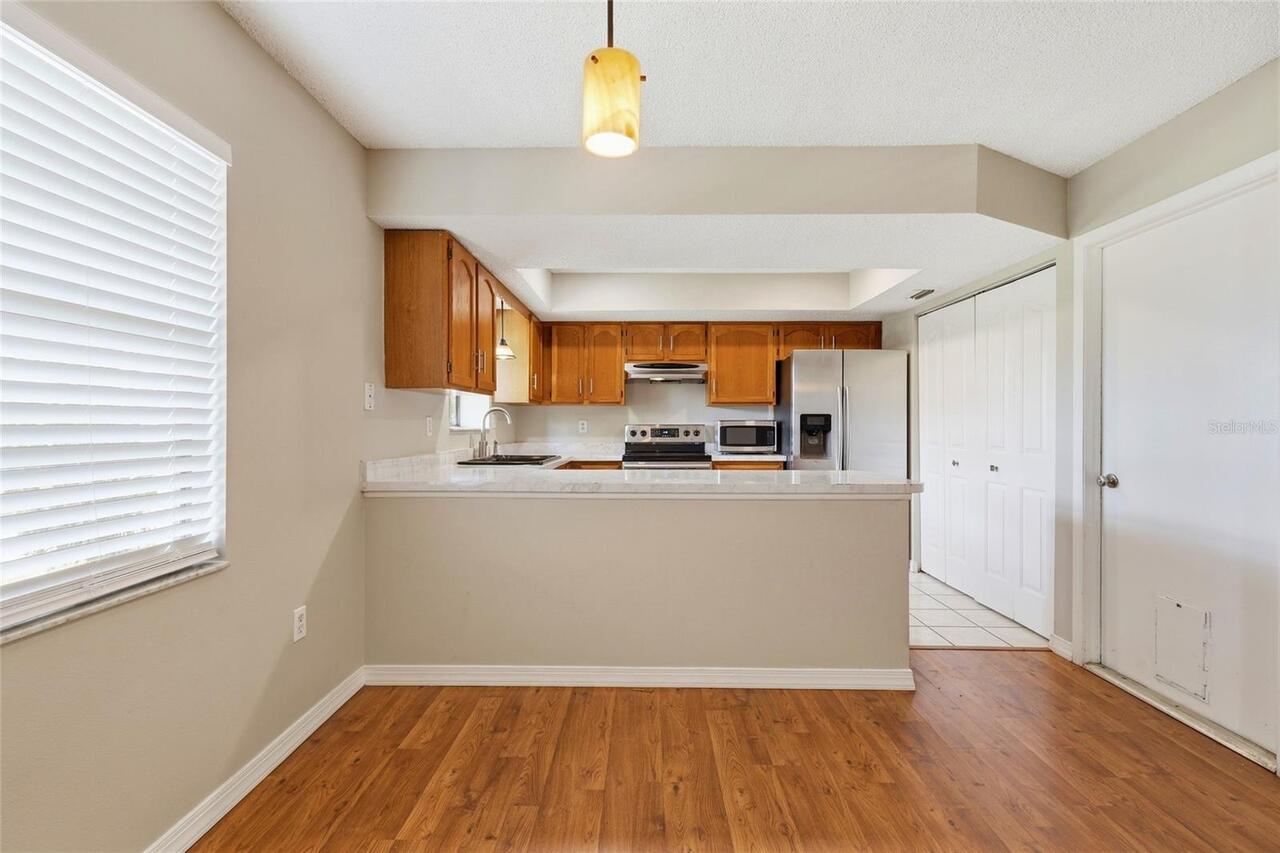 Listing Photo 12