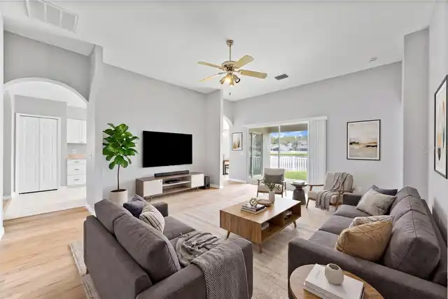 Listing Photo 14