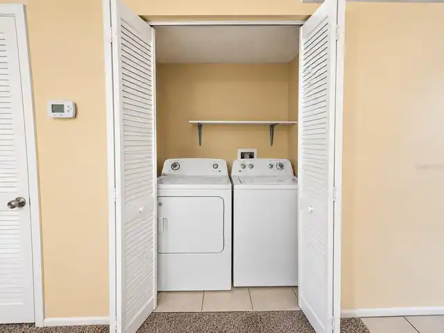Listing Photo 11