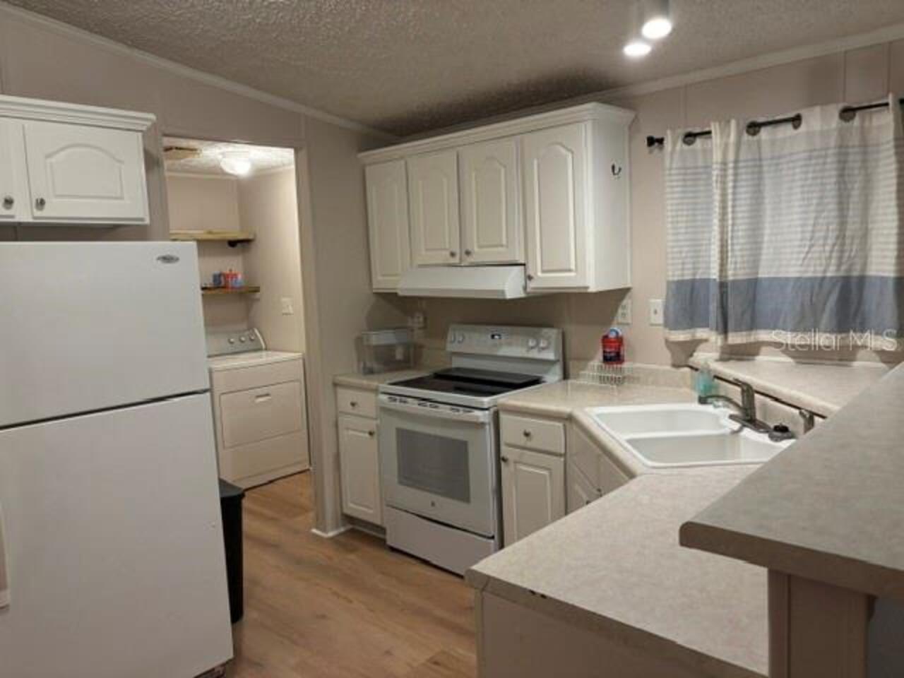 Listing Photo 7