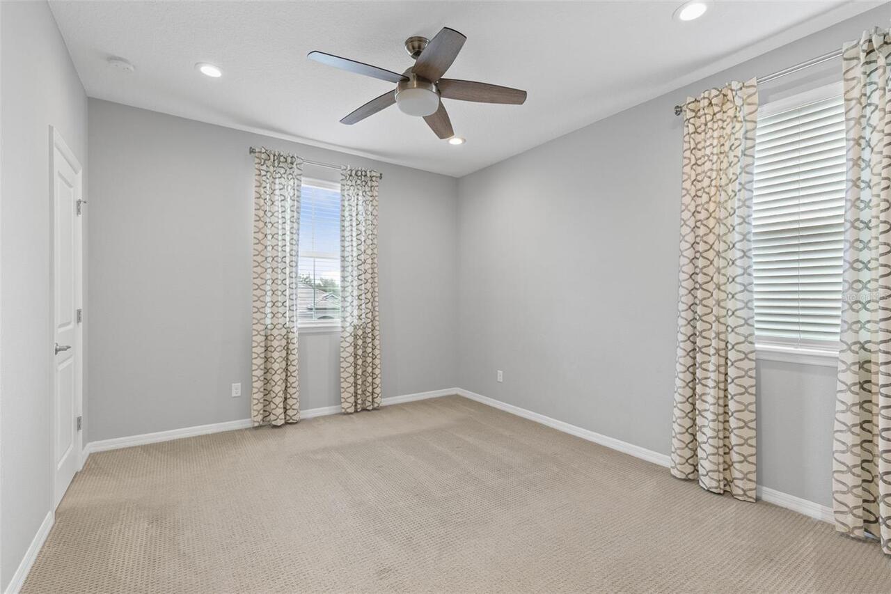 Listing Photo 32