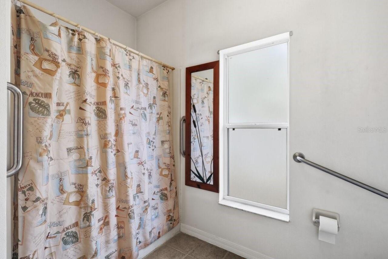 Listing Photo 42