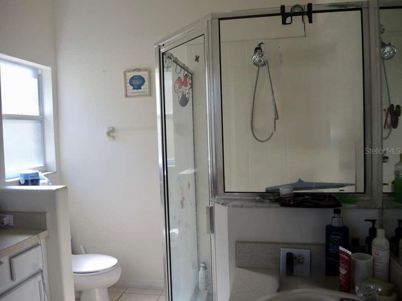 Listing Photo 9
