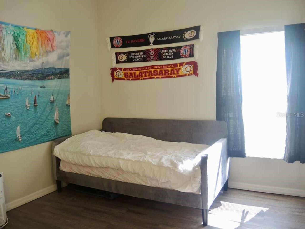 Listing Photo 20