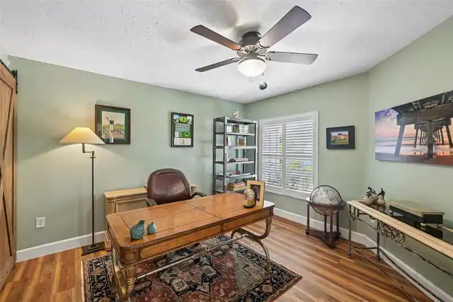 Listing Photo 19