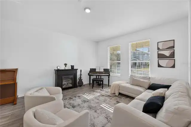 Listing Photo 23