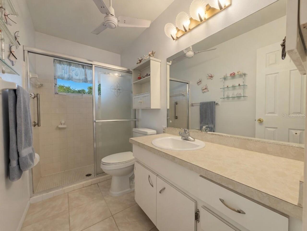 Listing Photo 10