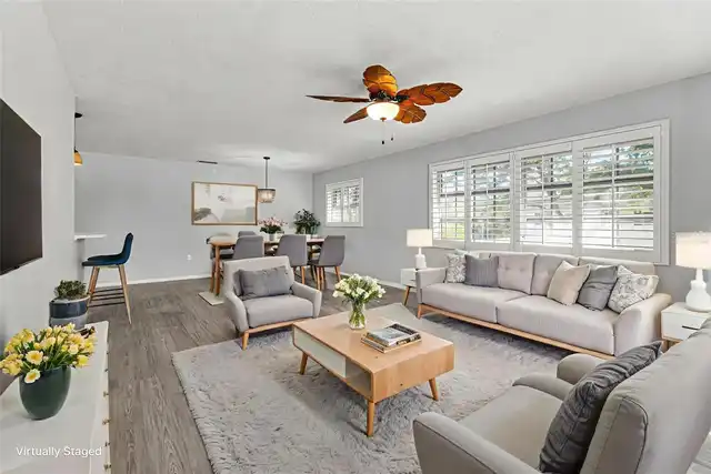 Listing Photo 10