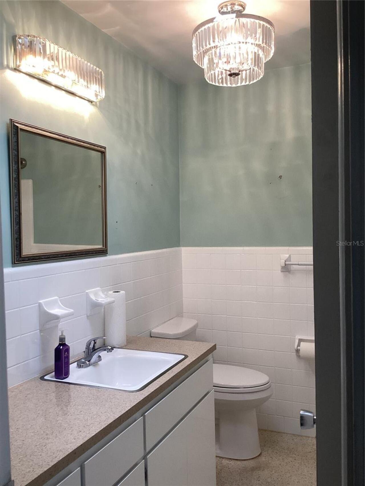 Listing Photo 11