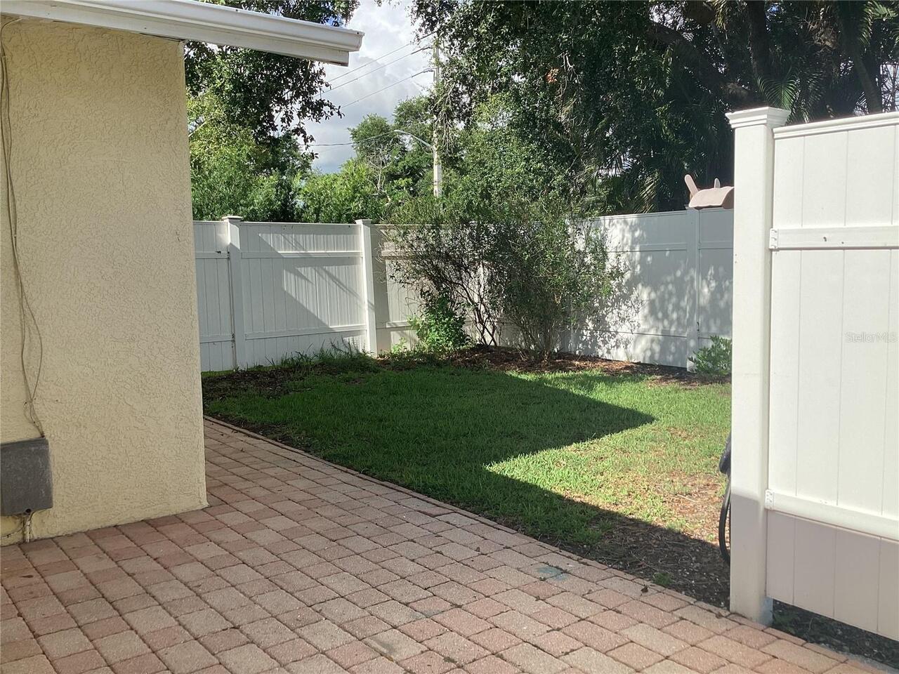 Listing Photo 18
