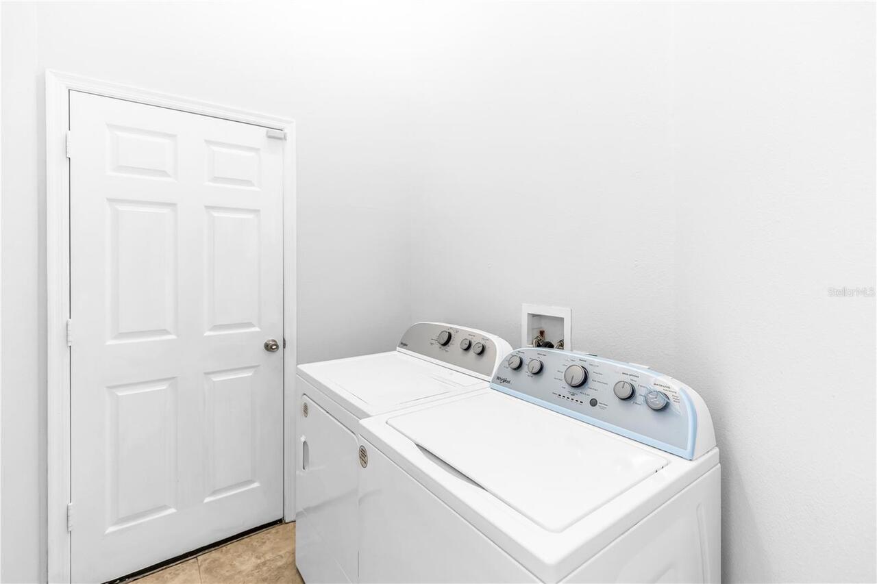 Listing Photo 10
