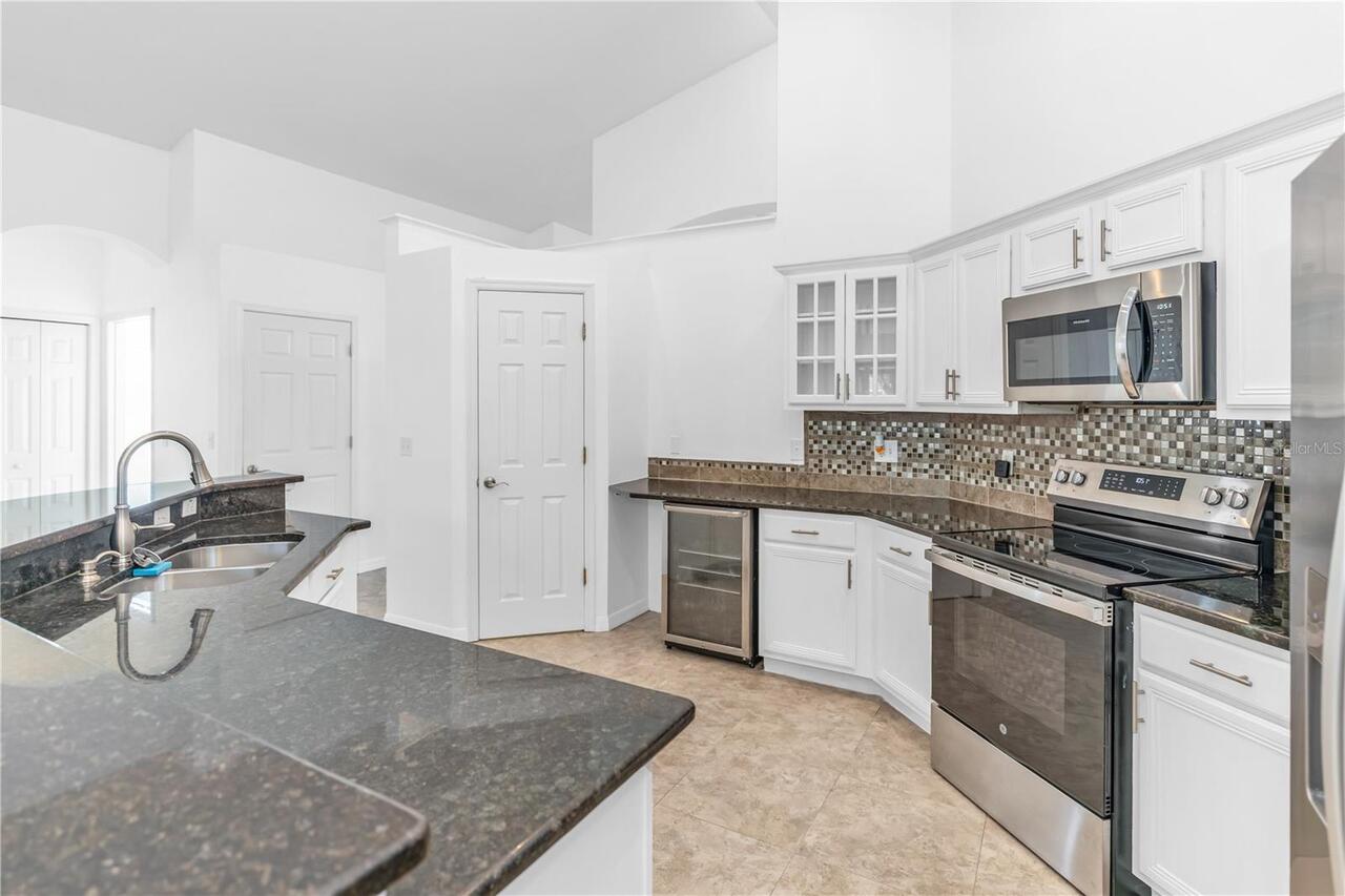 Listing Photo 19
