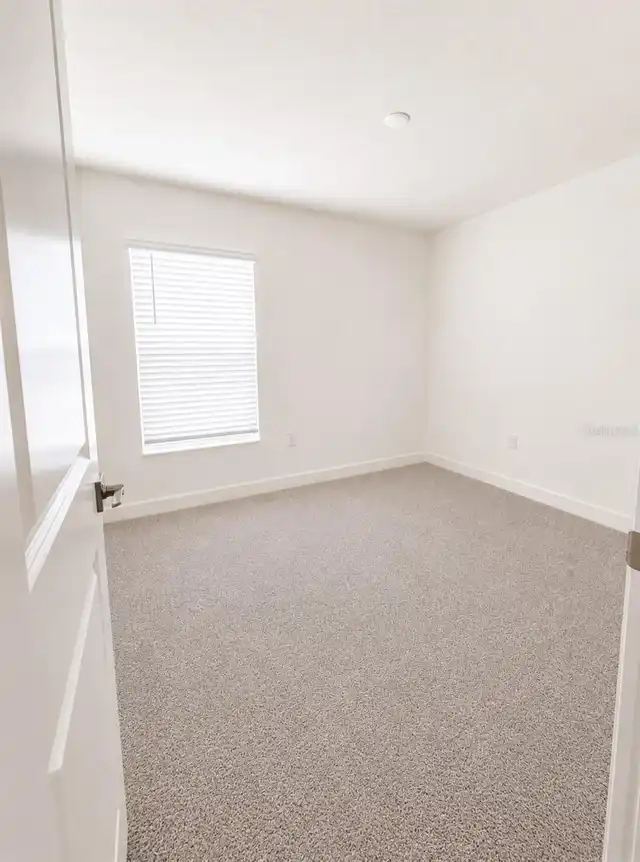 Listing Photo 20
