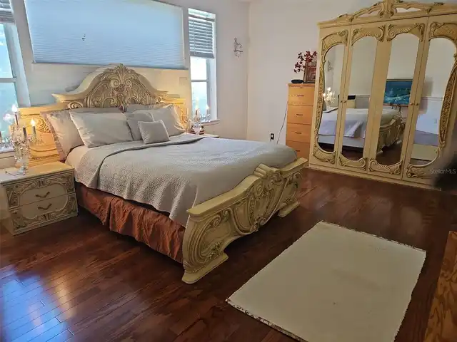 Listing Photo 24