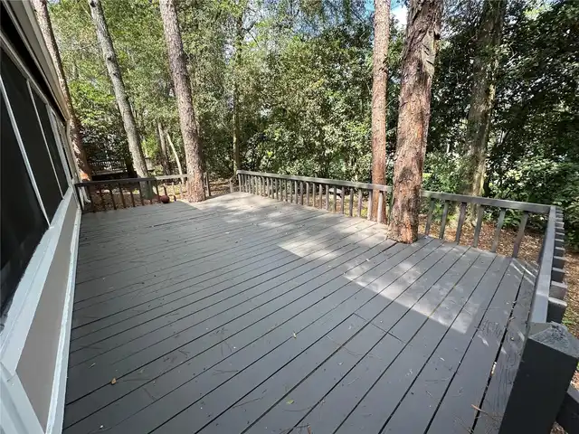 Listing Photo 15