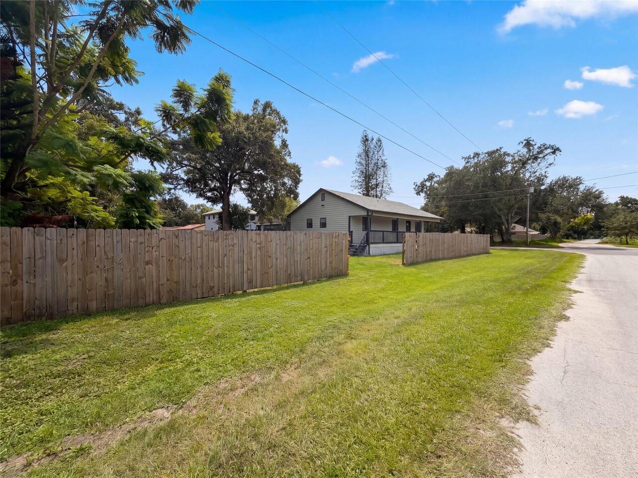Listing Photo 28