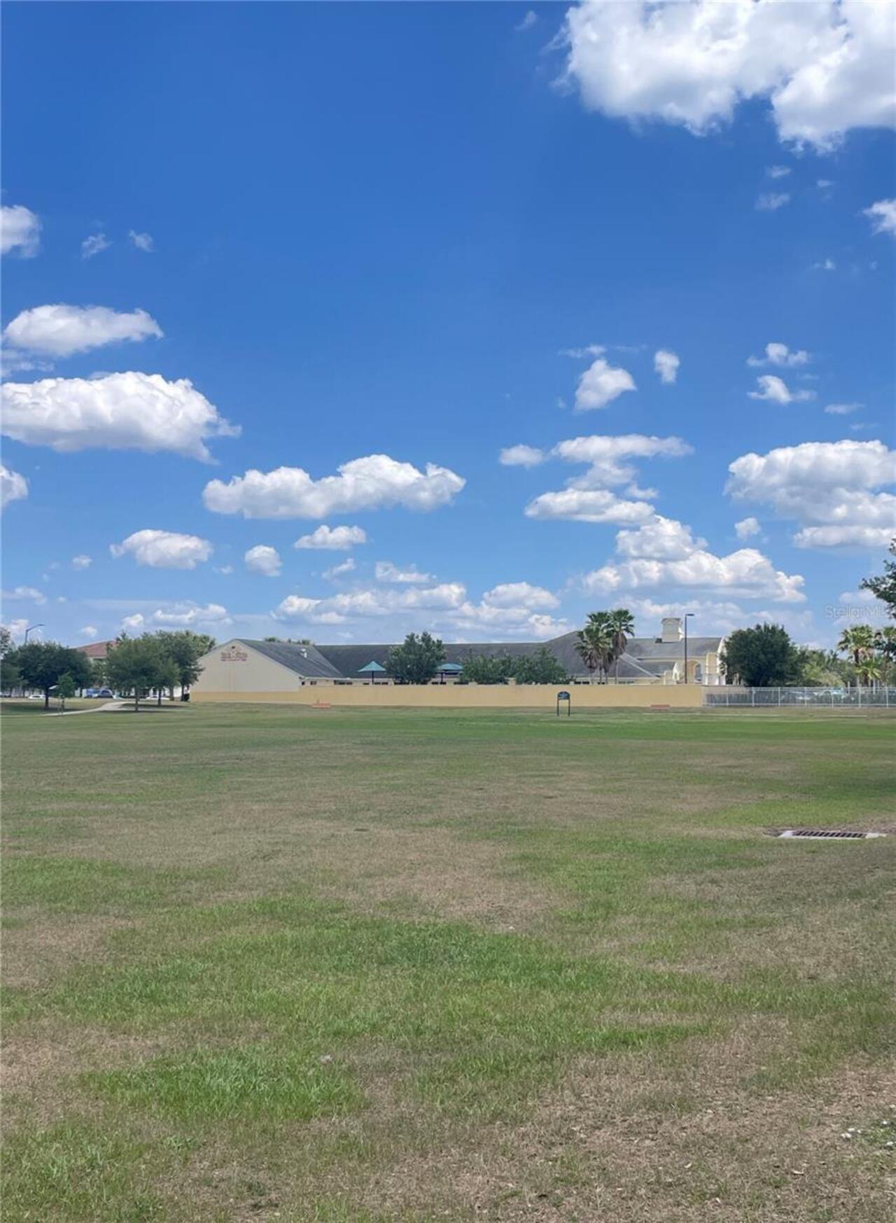 Listing Photo 18