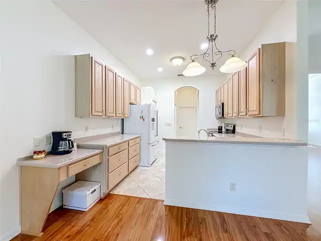 Listing Photo 18