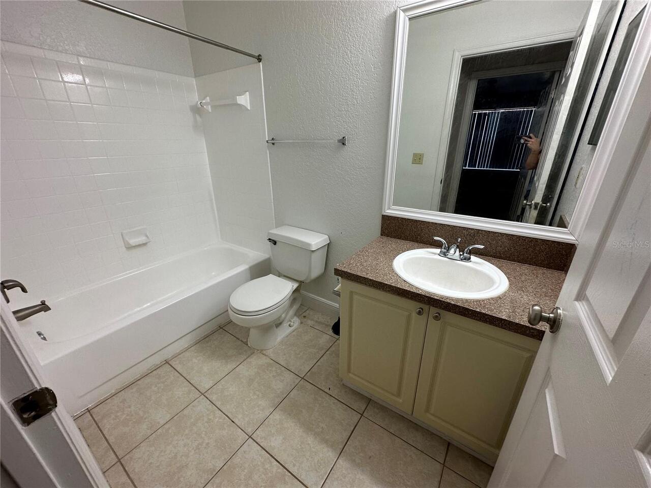 Listing Photo 14
