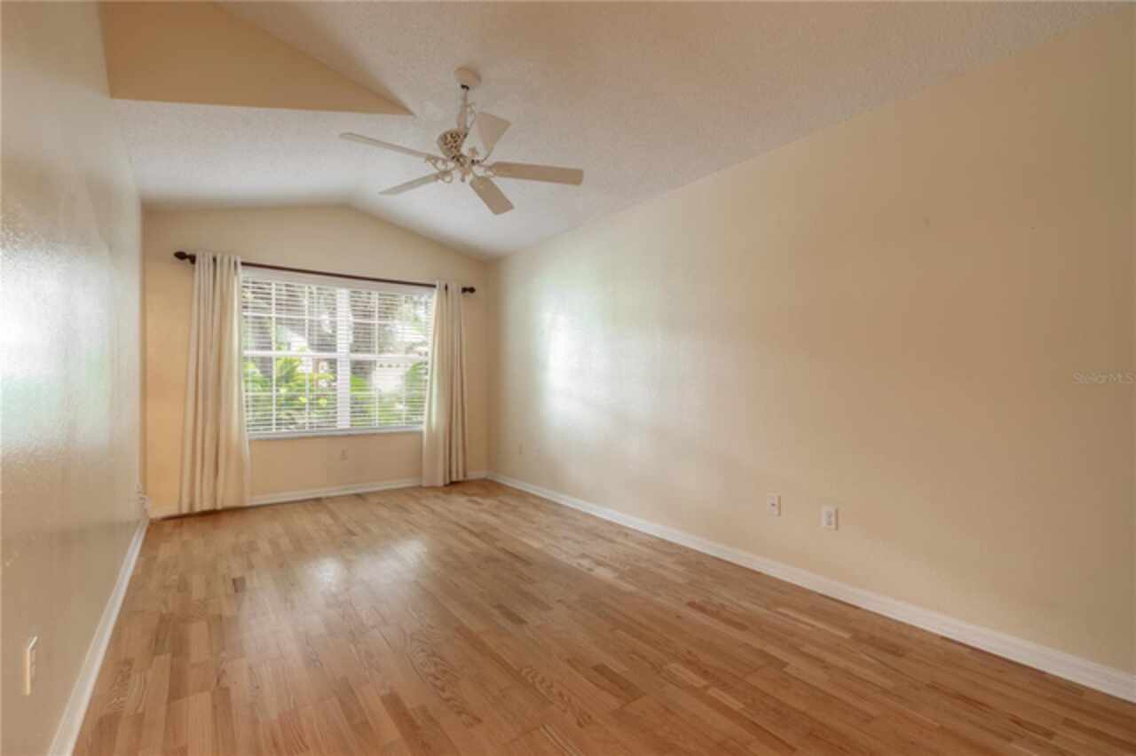 Listing Photo 20
