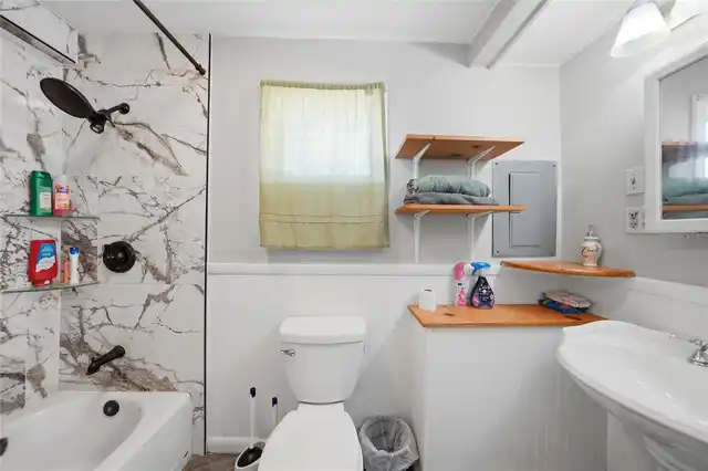 Listing Photo 14